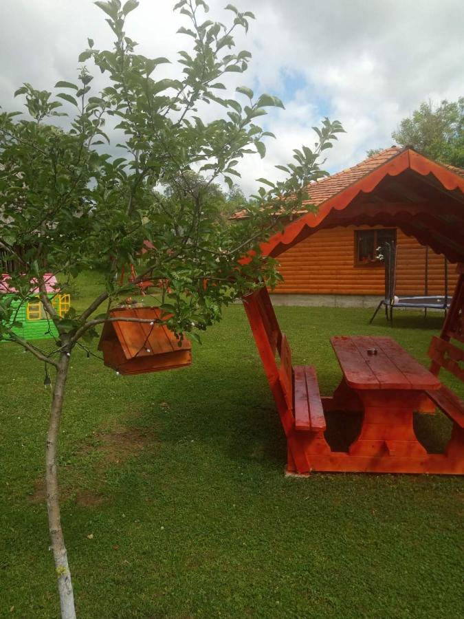 Котедж "Затишний Відпочинок" Huklyvyy Exterior photo